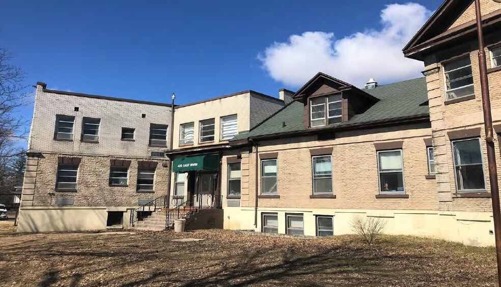 423 E Irwin St, Bad Axe, MI for sale - Primary Photo - Image 1 of 1