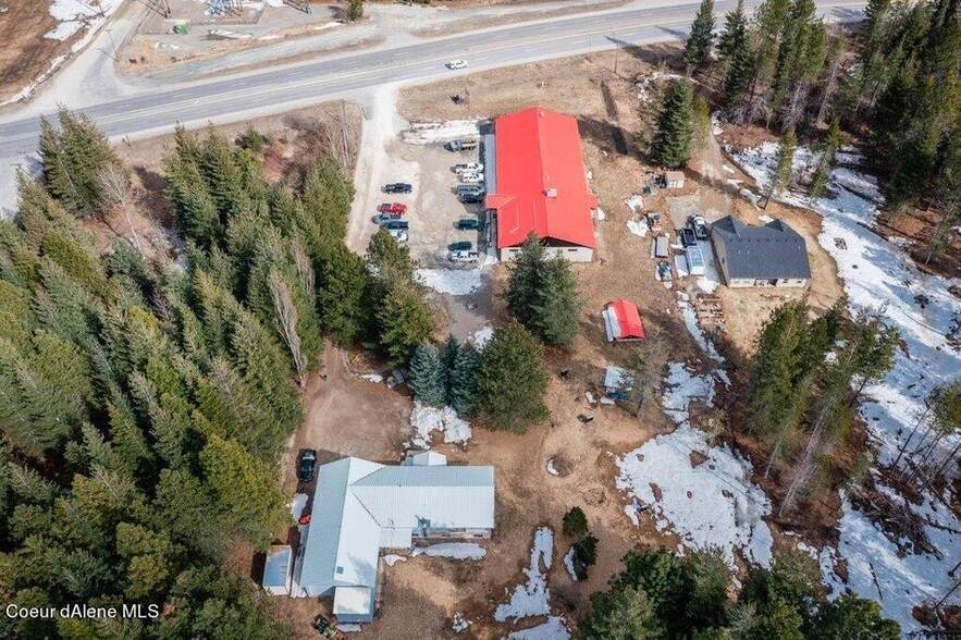 478338 US-95 Hwy, Ponderay, ID for sale - Primary Photo - Image 1 of 1