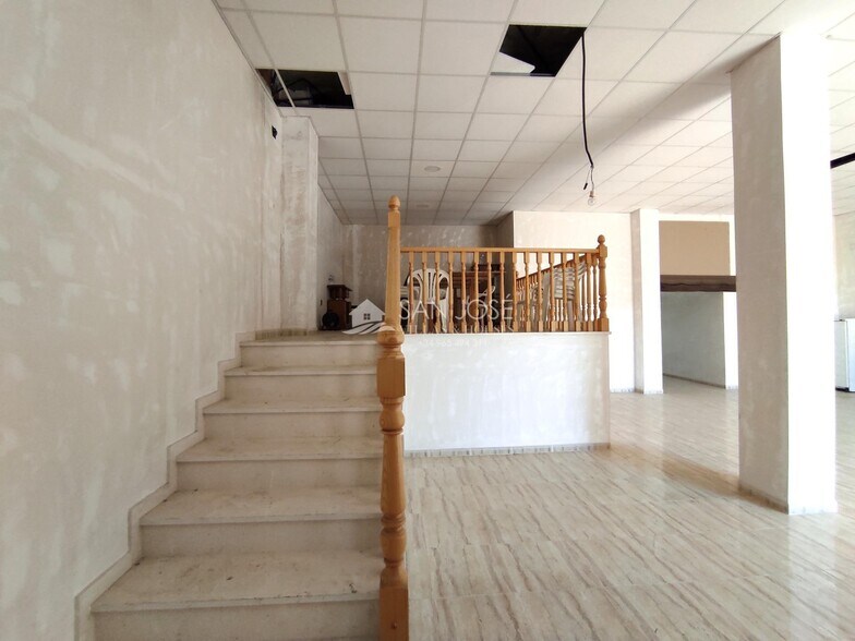 Retail in Aspe for sale - Building Photo - Image 3 of 16