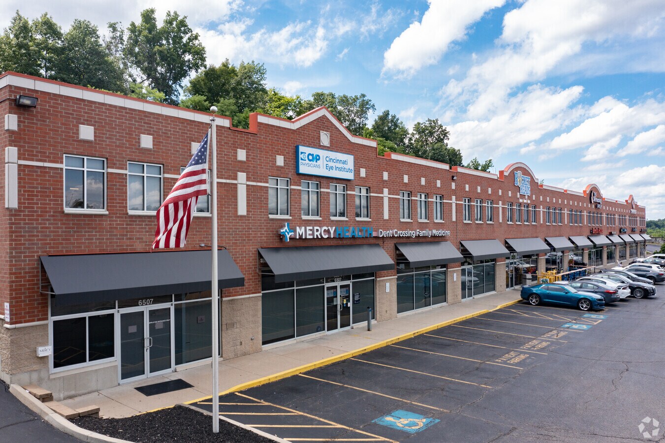 6507 Harrison Ave, Cincinnati, OH 45247