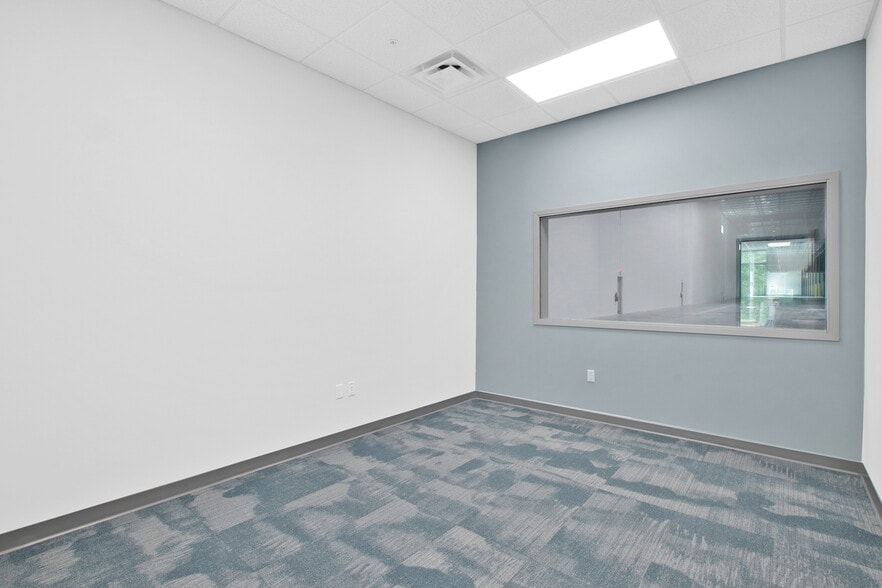 157 Belgium Way, Summerville, SC for lease - Building Photo - Image 3 of 20