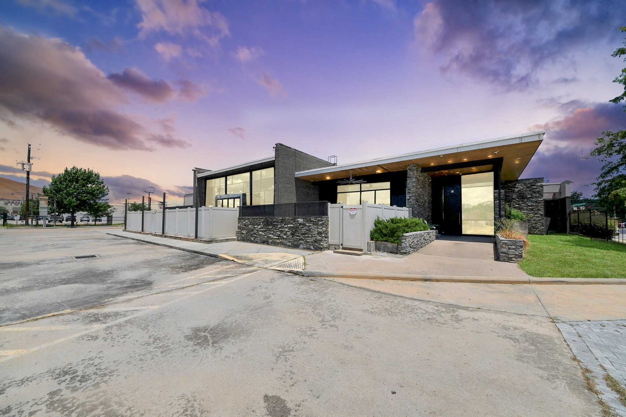 7801 Westheimer Rd, Houston, TX for lease Building Photo- Image 1 of 1