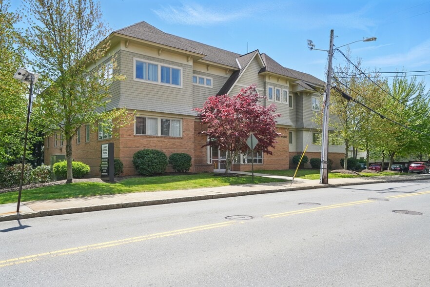 91 Washington St, Taunton, MA for lease - Building Photo - Image 3 of 51