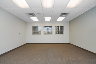 4830 Arthur Kill Rd, Staten Island, NY for lease Interior Photo- Image 2 of 23