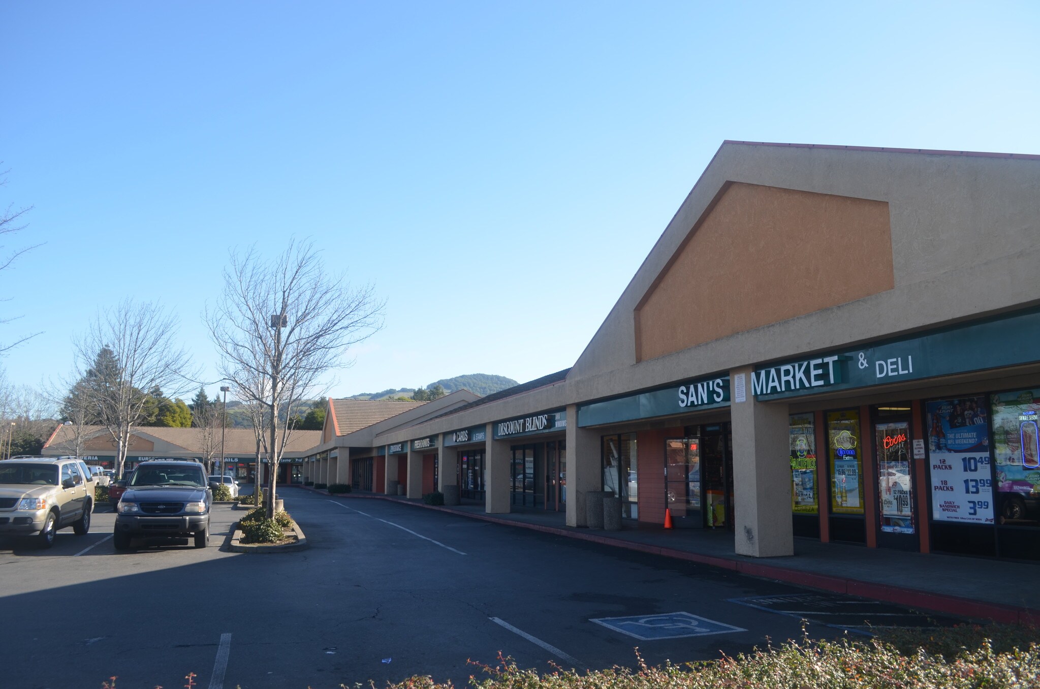 2790 Santa Rosa Ave, Santa Rosa, CA for sale Building Photo- Image 1 of 1