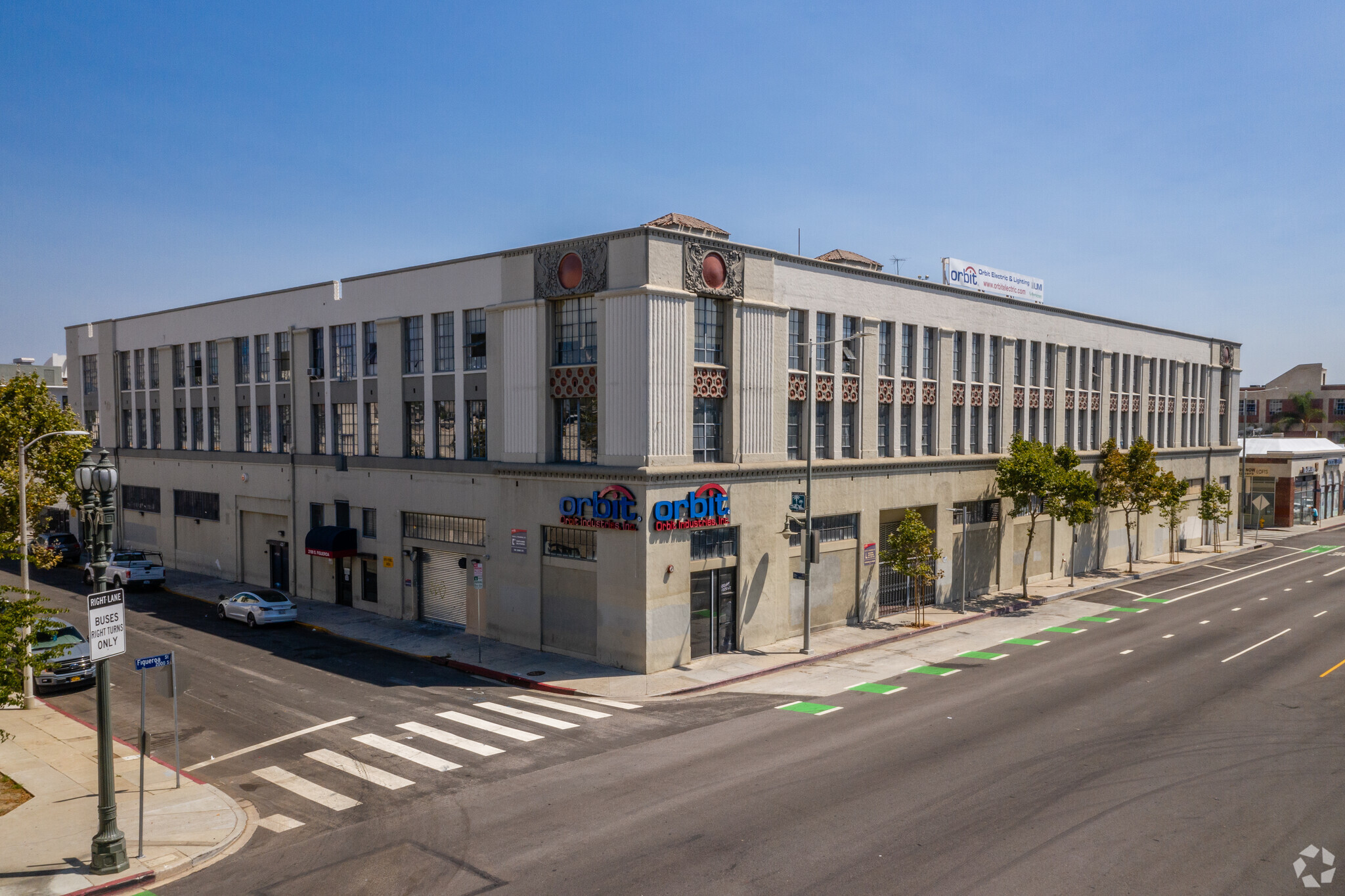 2100 S Figueroa St, Los Angeles, CA for sale Building Photo- Image 1 of 1