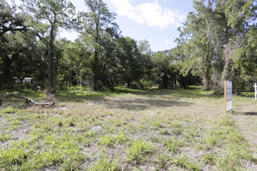 Caloosahatche Ave, LaBelle, FL for sale - Primary Photo - Image 1 of 1