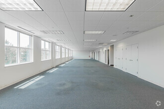 701 Technology Dr, Canonsburg, PA for lease Interior Photo- Image 2 of 4