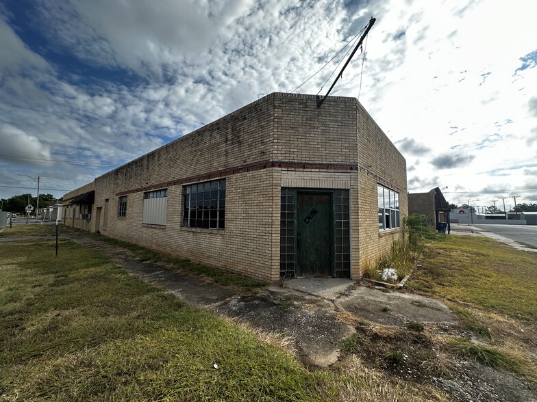 727 W Walnut Ave, Duncan, OK for sale - Building Photo - Image 1 of 1