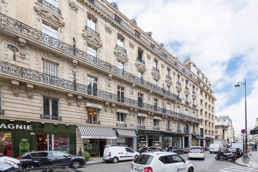 164 Rue Du Faubourg Saint-Honoré, Paris for lease - Building Photo - Image 3 of 4