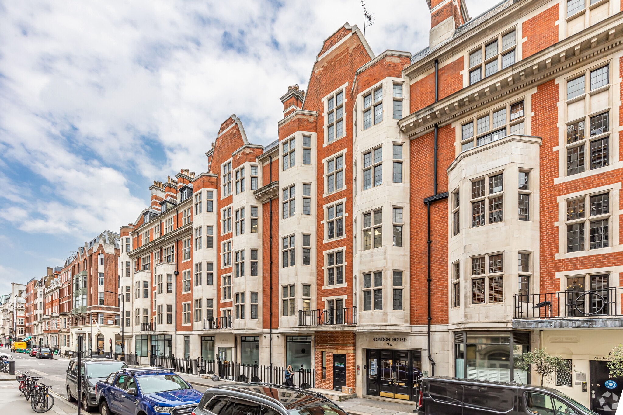 10-11 Margaret St, London for sale Building Photo- Image 1 of 1