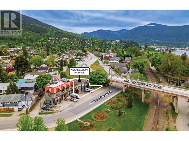 920 Nelson Av, Nelson, BC for sale - Primary Photo - Image 1 of 20