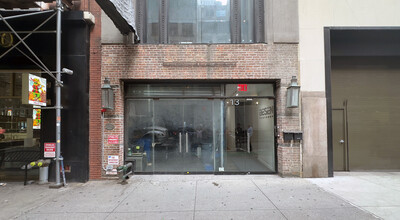 13 W 38th St, New York, NY for lease Building Photo- Image 1 of 6