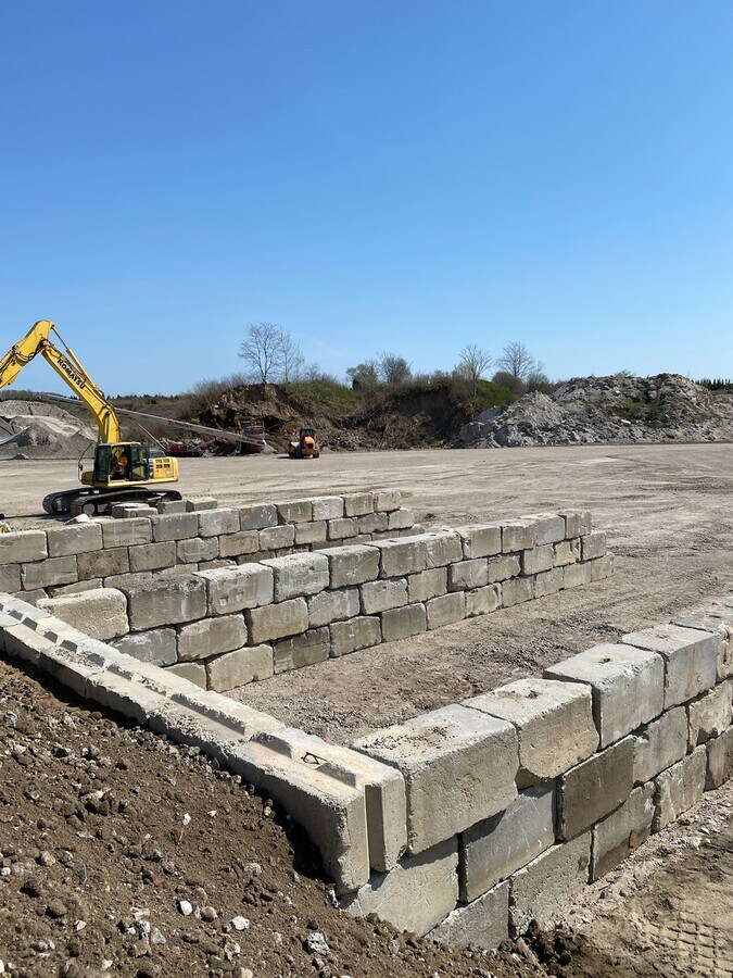 76 Summit blvd, Westhampton, NY 11977