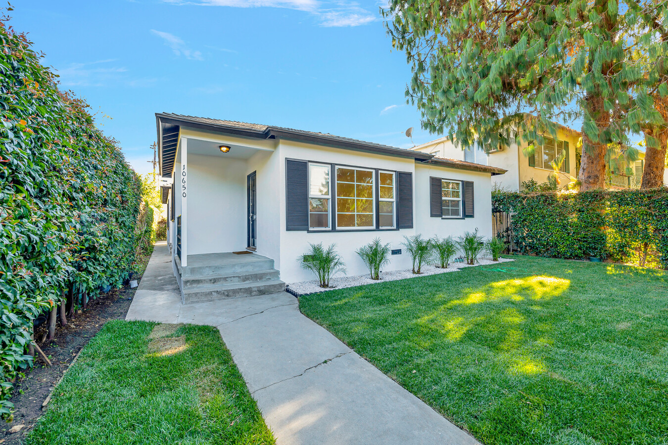 10650 Camarillo St, North Hollywood, CA 91602 | LoopNet