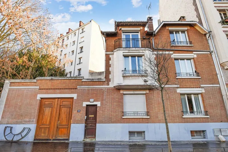 33 Rue De La Fontaine À Mulard, Paris for sale - Building Photo - Image 3 of 18