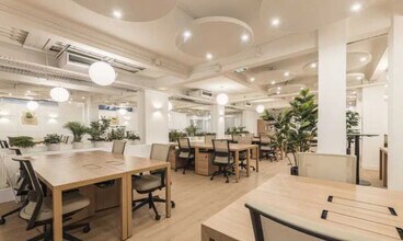 94 Rue Saint-Lazare, Paris for lease Interior Photo- Image 2 of 8