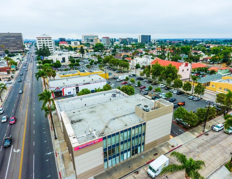 1418 N Main St, Santa Ana, CA for lease - Aerial - Image 3 of 15