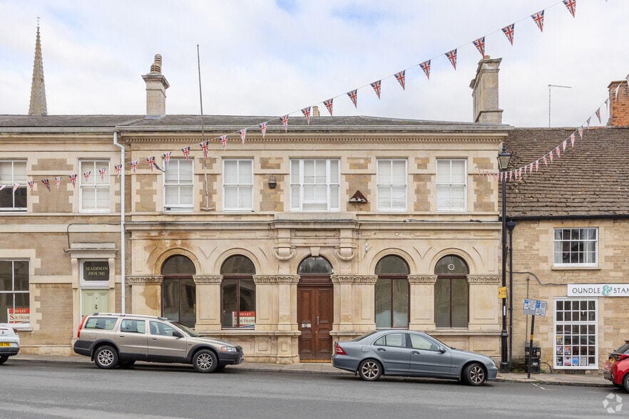 2 New St, Peterborough for lease - Primary Photo - Image 1 of 2