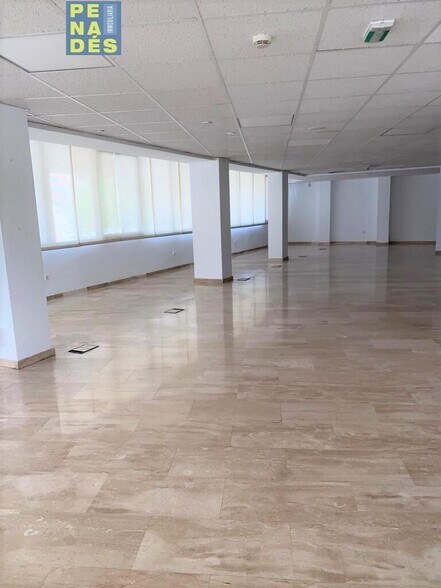 Office in Ontinyent for lease - Building Photo - Image 2 of 15