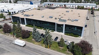 1880 Centre Ave NE, Calgary AB - Commercial Real Estate