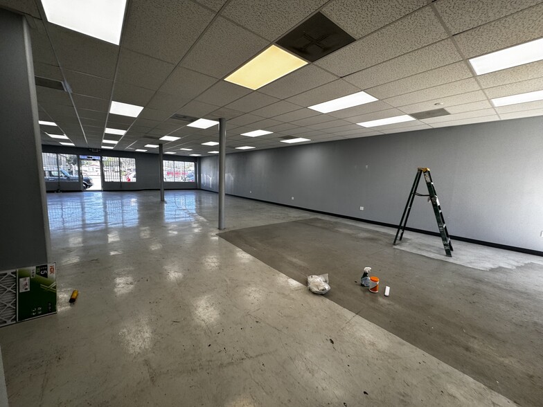 1233-1235 N E St, San Bernardino, CA for lease - Interior Photo - Image 2 of 19