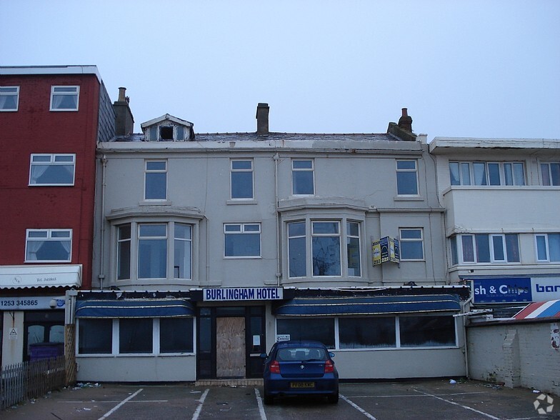 399 Promenade, Blackpool for sale - Primary Photo - Image 1 of 1