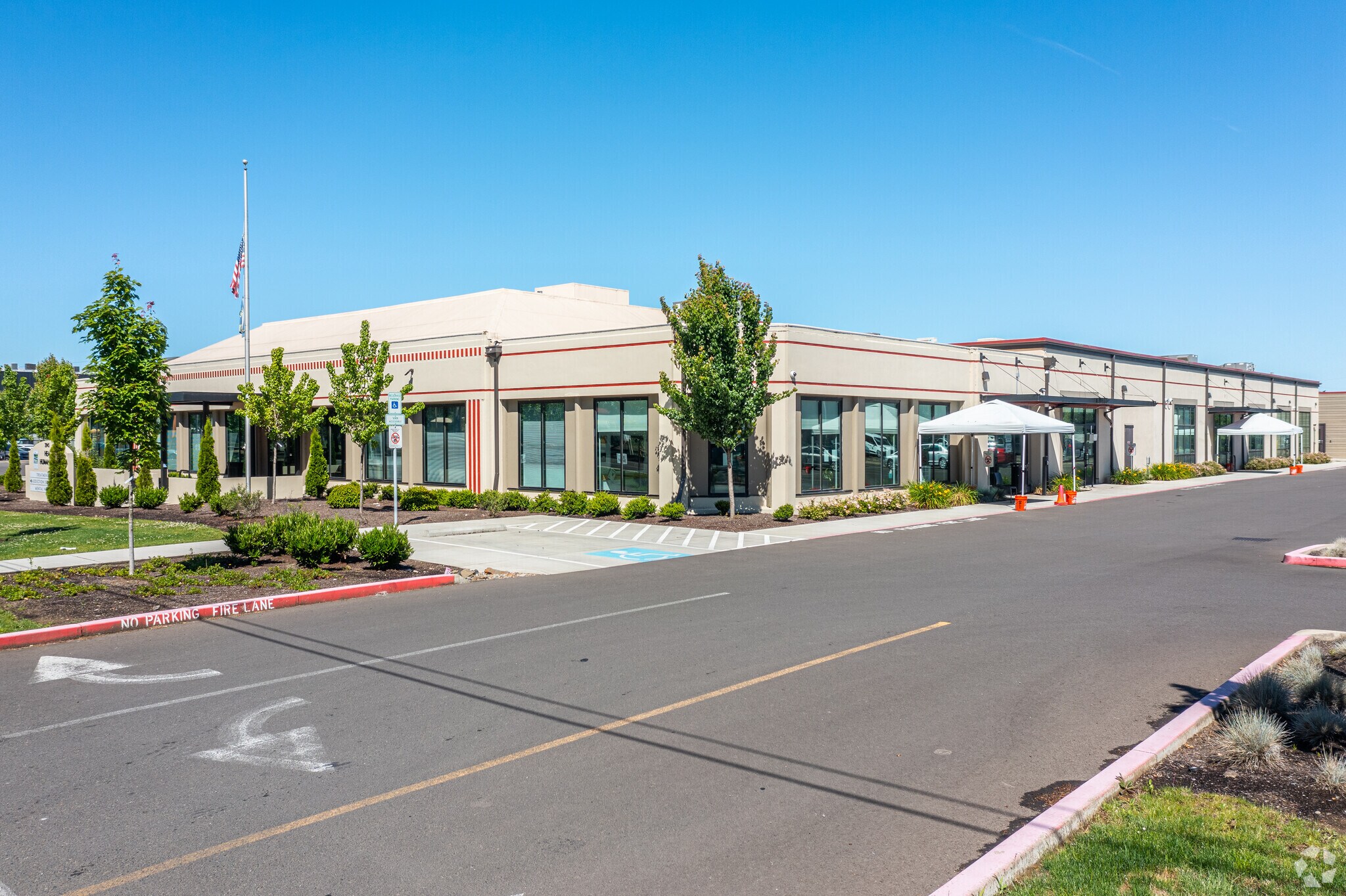 2045 NE Silverton Rd, Salem, OR for sale Primary Photo- Image 1 of 1