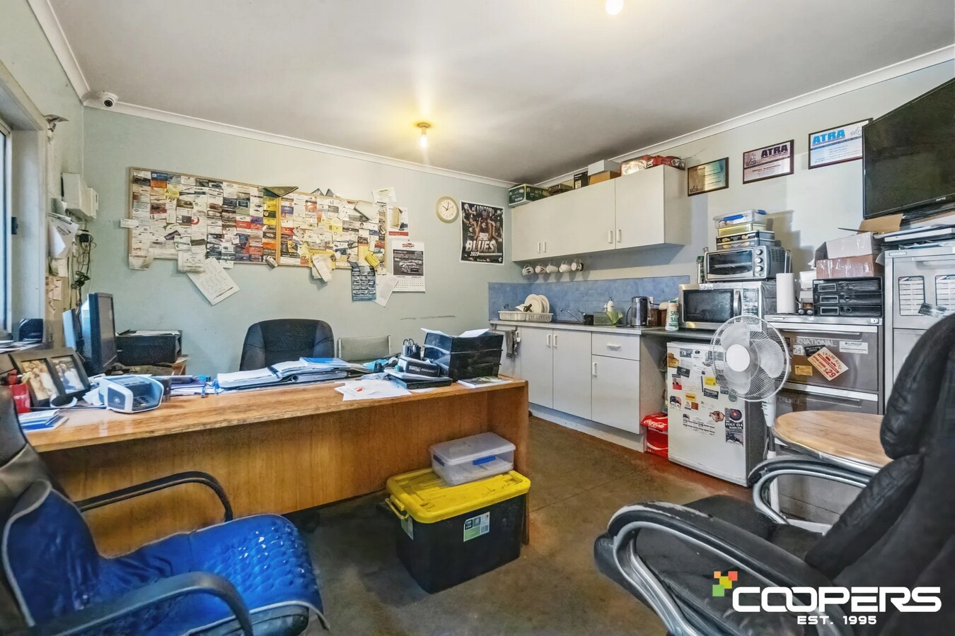 21 Melton Valley Dr, Melton, VIC 3337 - Unit 1 -  - Interior Photo - Image 1 of 9
