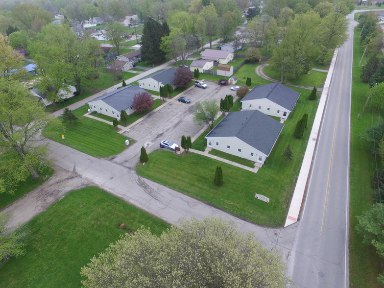 1729 Bancroft Ave, Rochester, IN for sale - Primary Photo - Image 1 of 1