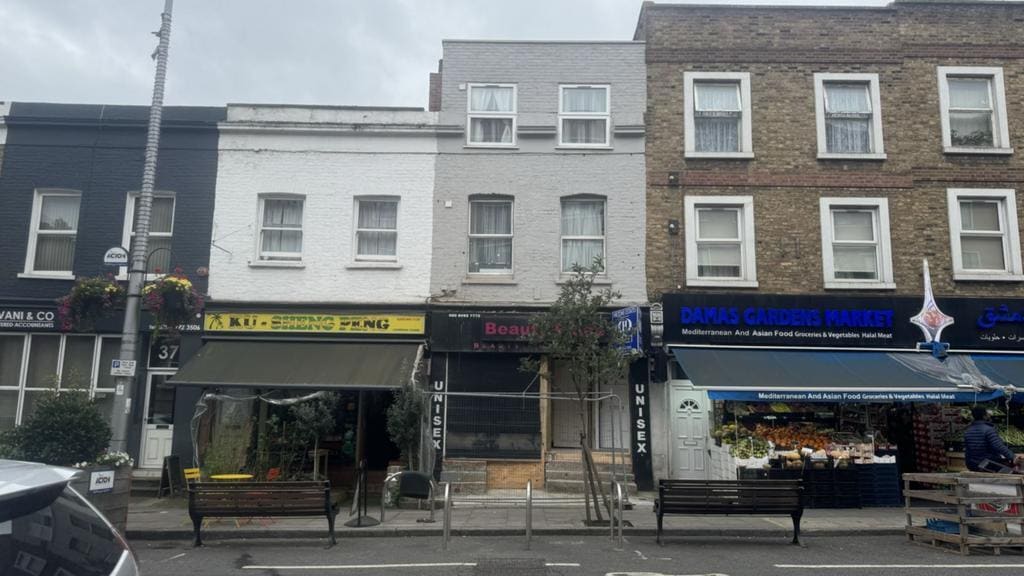 41 High St, London for sale Building Photo- Image 1 of 1