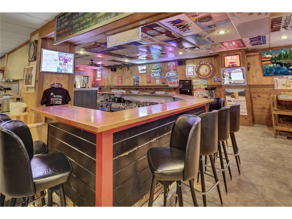 39 N Union St, Mora, MN 55051 Crystal Bar and Grill