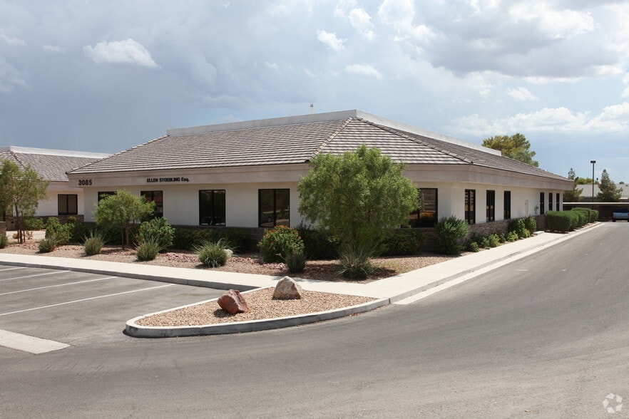 3085 E Russell Rd, Las Vegas, NV for lease - Building Photo - Image 3 of 6