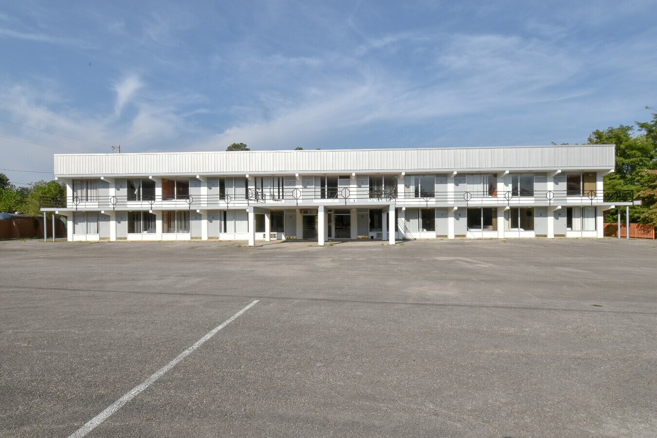 13689 Falls Of Rough Rd, Falls Of Rough, KY 40119 The Resort Motel