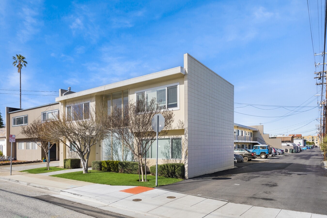 1150 Greenwood Ave, San Carlos, CA 94070