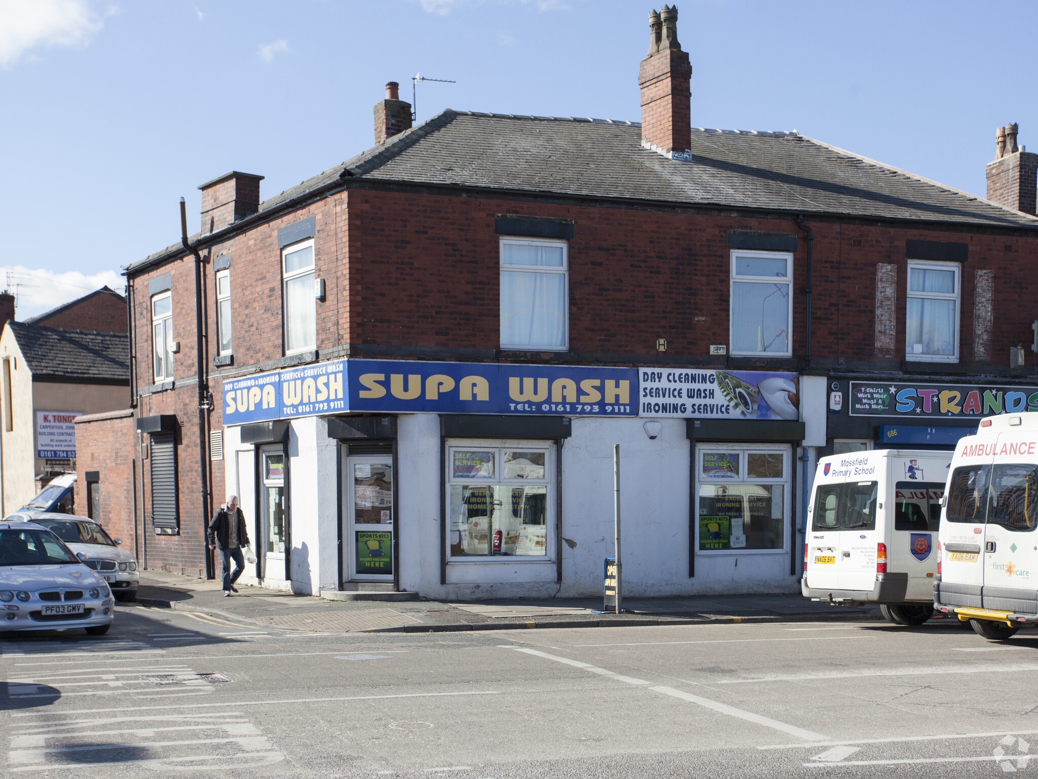 684 Bolton Rd, Manchester for sale Building Photo- Image 1 of 1