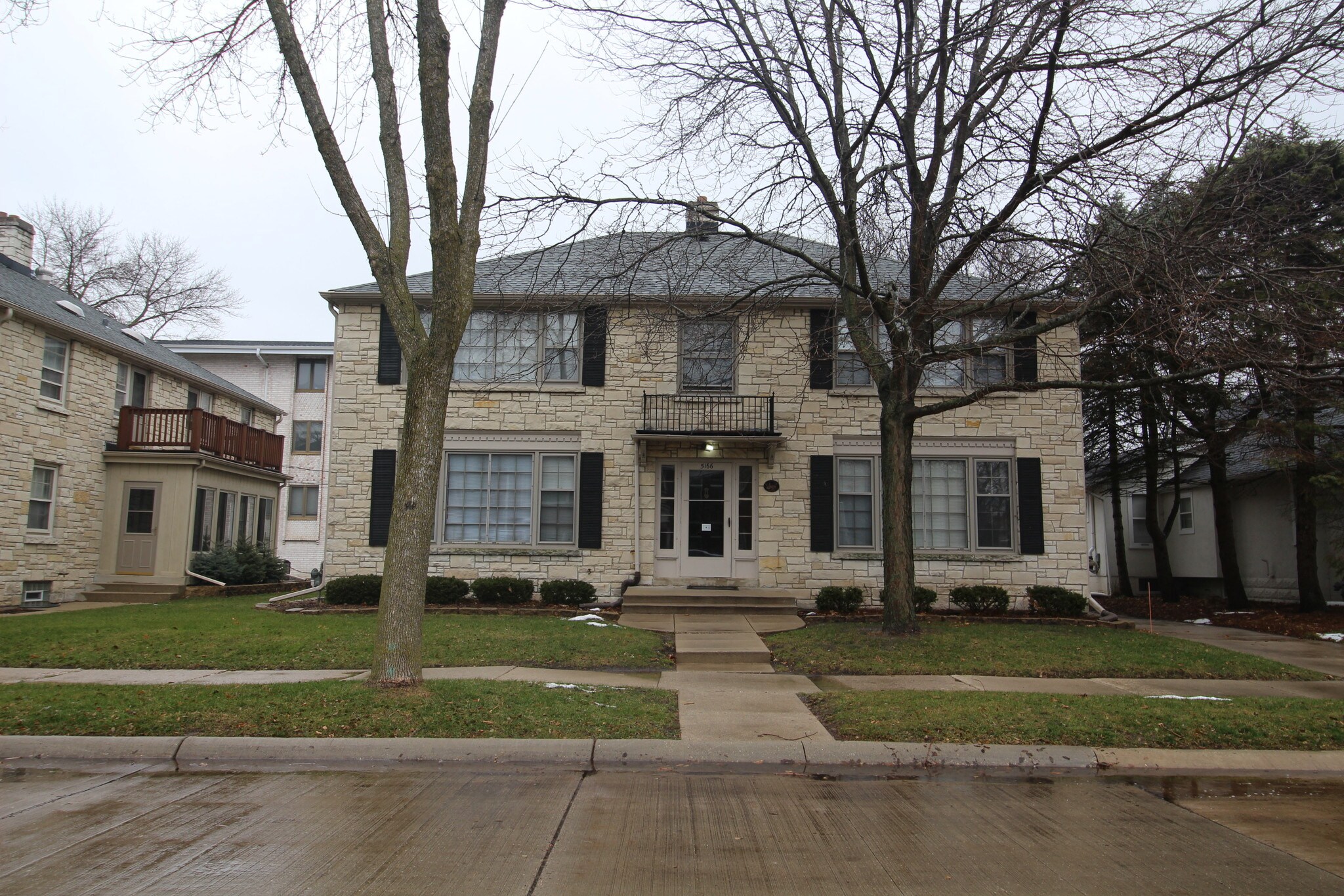 5166 N Berkeley Blvd, Whitefish Bay, WI for sale Other- Image 1 of 1