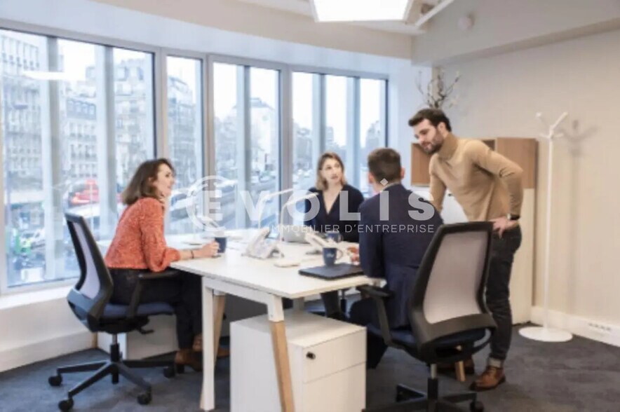 Office in Paris for lease - Building Photo - Image 3 of 12