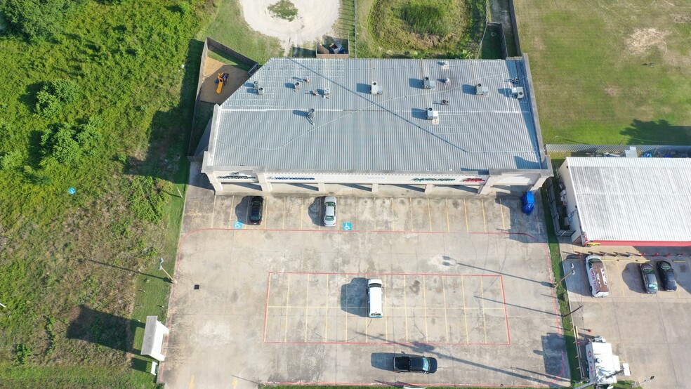 17335 FM 529 Rd, Houston, TX for lease - Building Photo - Image 2 of 4