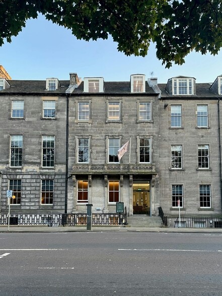 22 Queen St, Edinburgh for lease - Building Photo - Image 1 of 9