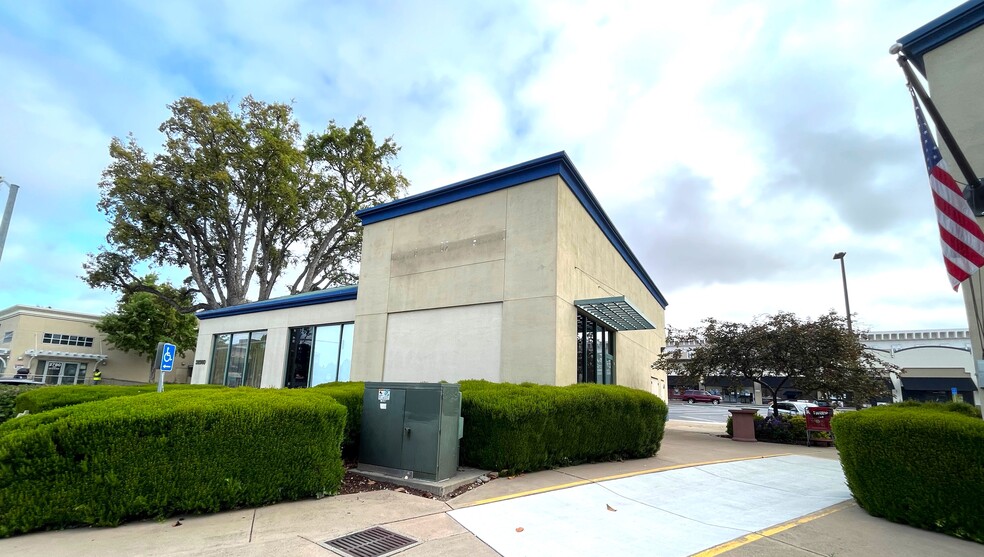 38980 Paseo Padre Pky, Fremont, CA for lease - Building Photo - Image 2 of 26