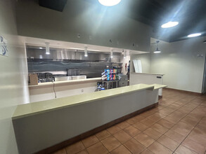 200 Main St, Huntington Beach, CA for lease Interior Photo- Image 2 of 11