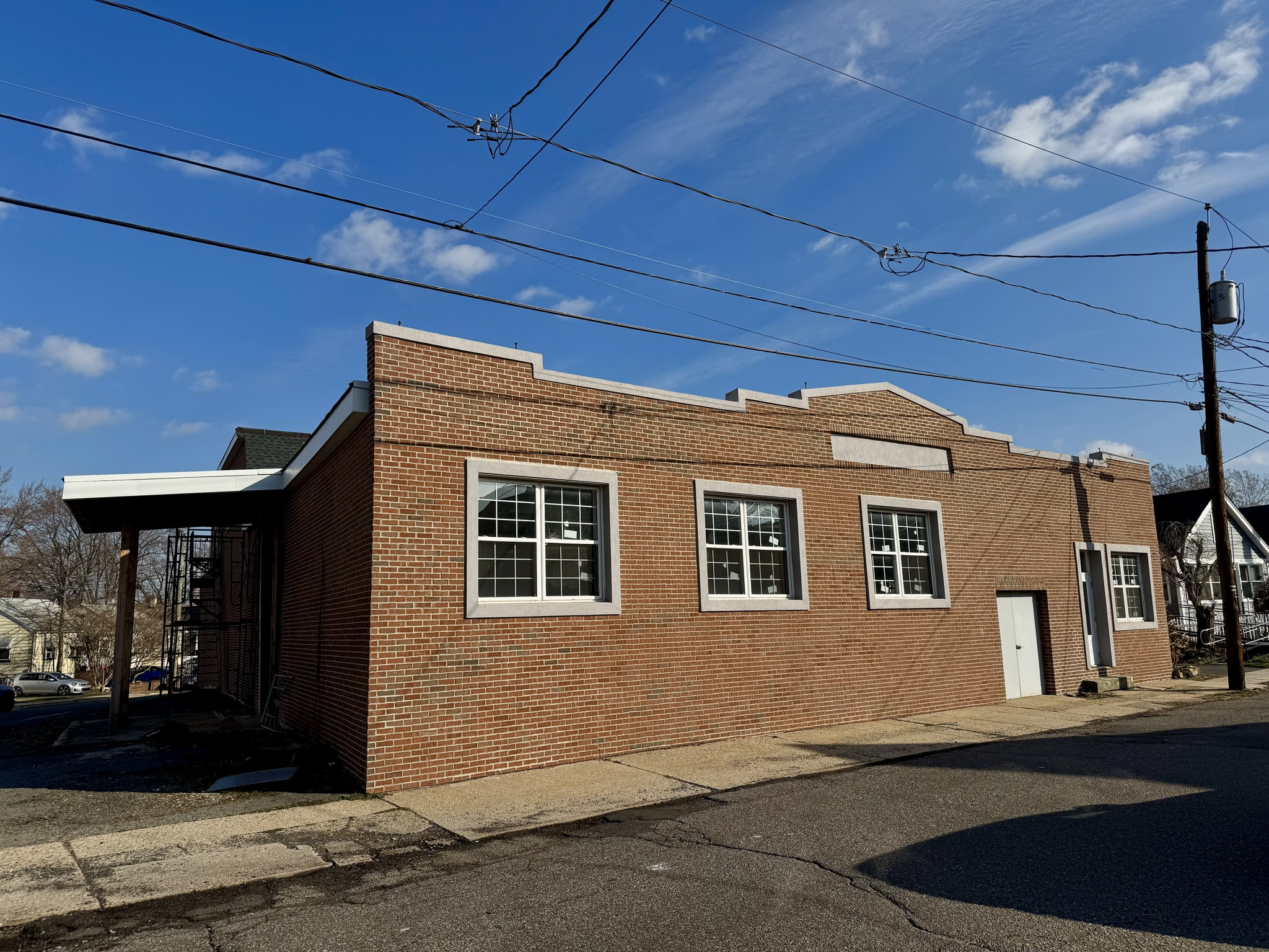 292 E Smith St, Woodbridge, NJ for sale Primary Photo- Image 1 of 18
