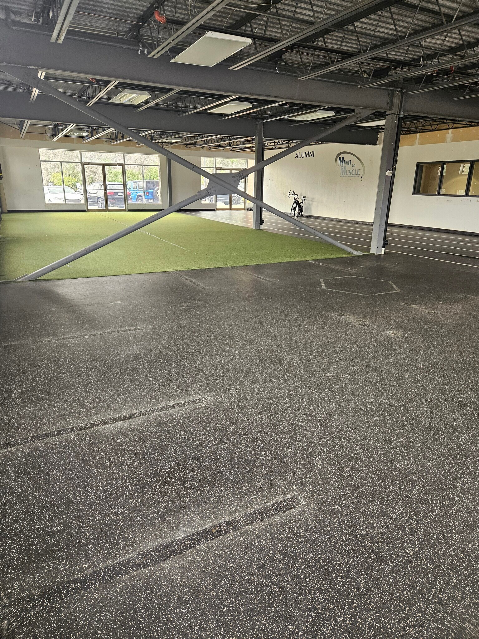 500 Huronia Rd, Barrie, ON for lease Building Photo- Image 1 of 2