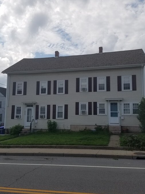 666 Providence St, West Warwick, RI for sale Building Photo- Image 1 of 1