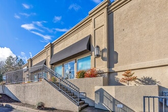 1401 Siskiyou Blvd, Ashland, OR for lease Building Photo- Image 2 of 13