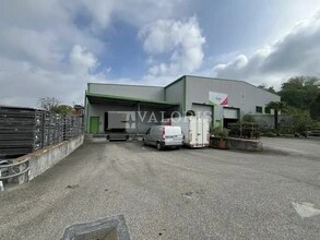 Flex in Marcilly-d'Azergues for lease Building Photo- Image 2 of 8