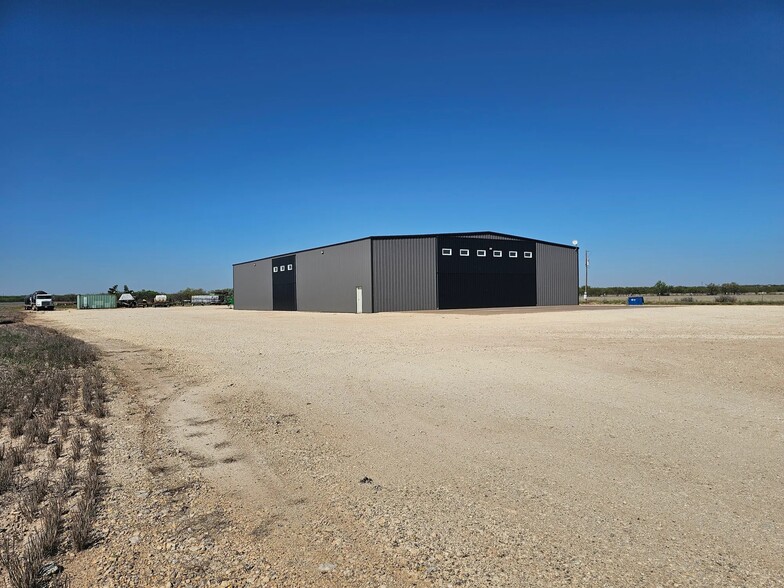 3098 S FM 707, Tye, TX for lease - Primary Photo - Image 1 of 12