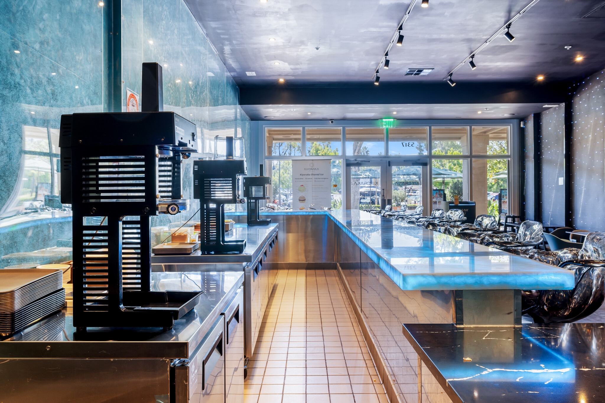 5317 University Dr, Irvine, CA for lease Building Photo- Image 1 of 6