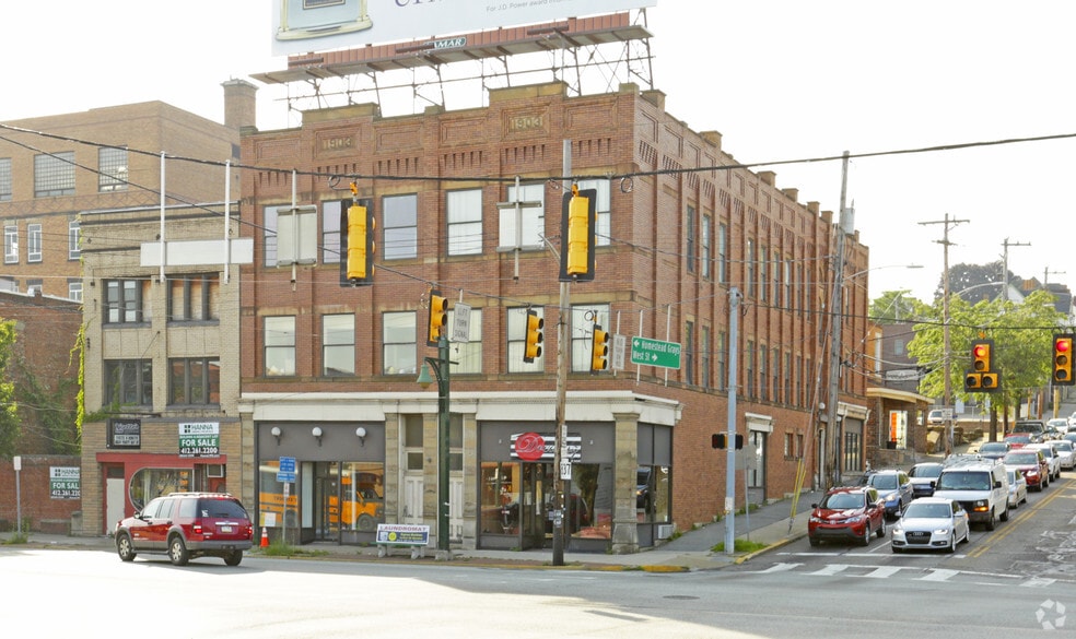 100-102 E Eighth Ave, Homestead, PA for lease - Primary Photo - Image 1 of 4